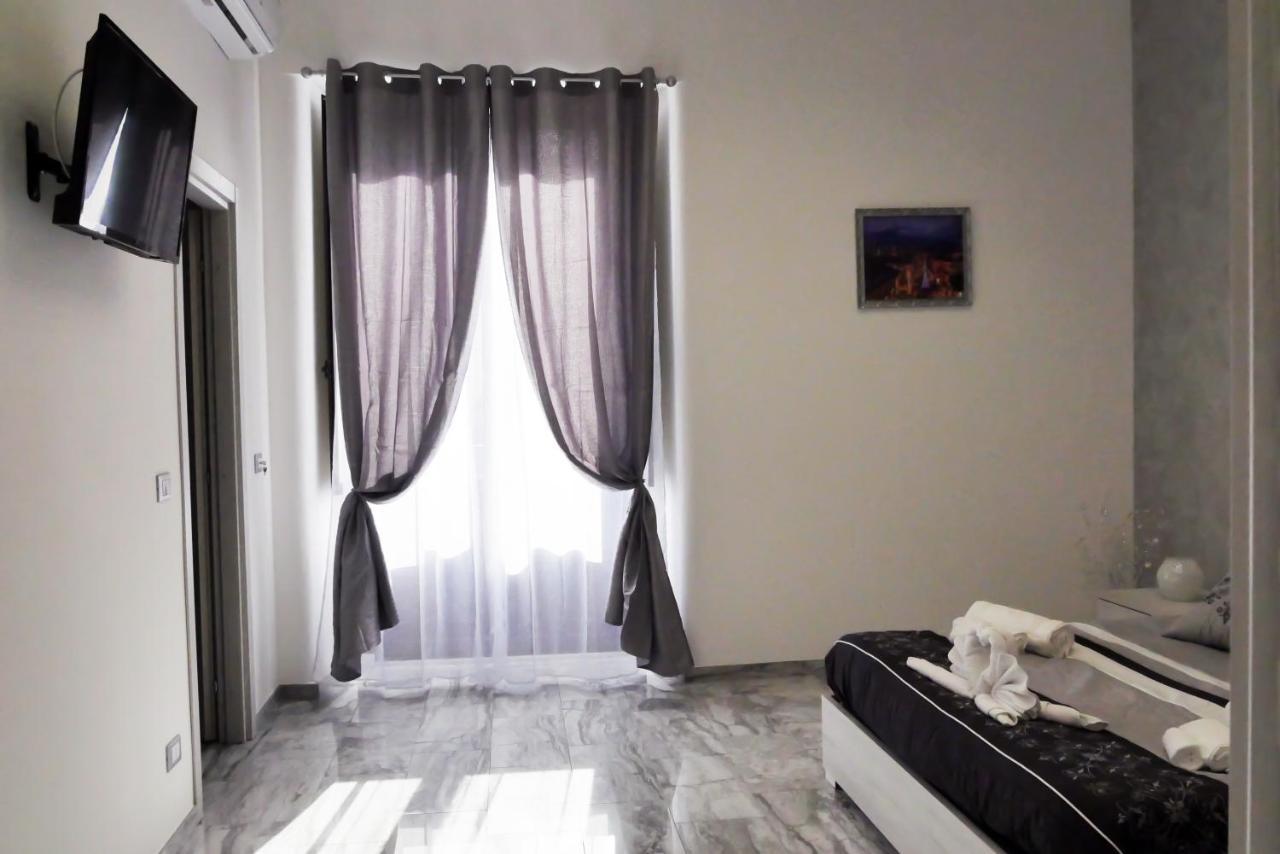 Central Luxury Apartment Aeroporto di Catania Fontana Rossa Esterno foto