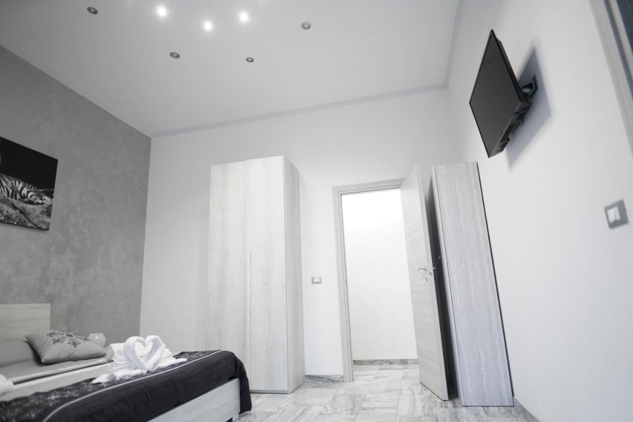 Central Luxury Apartment Aeroporto di Catania Fontana Rossa Esterno foto