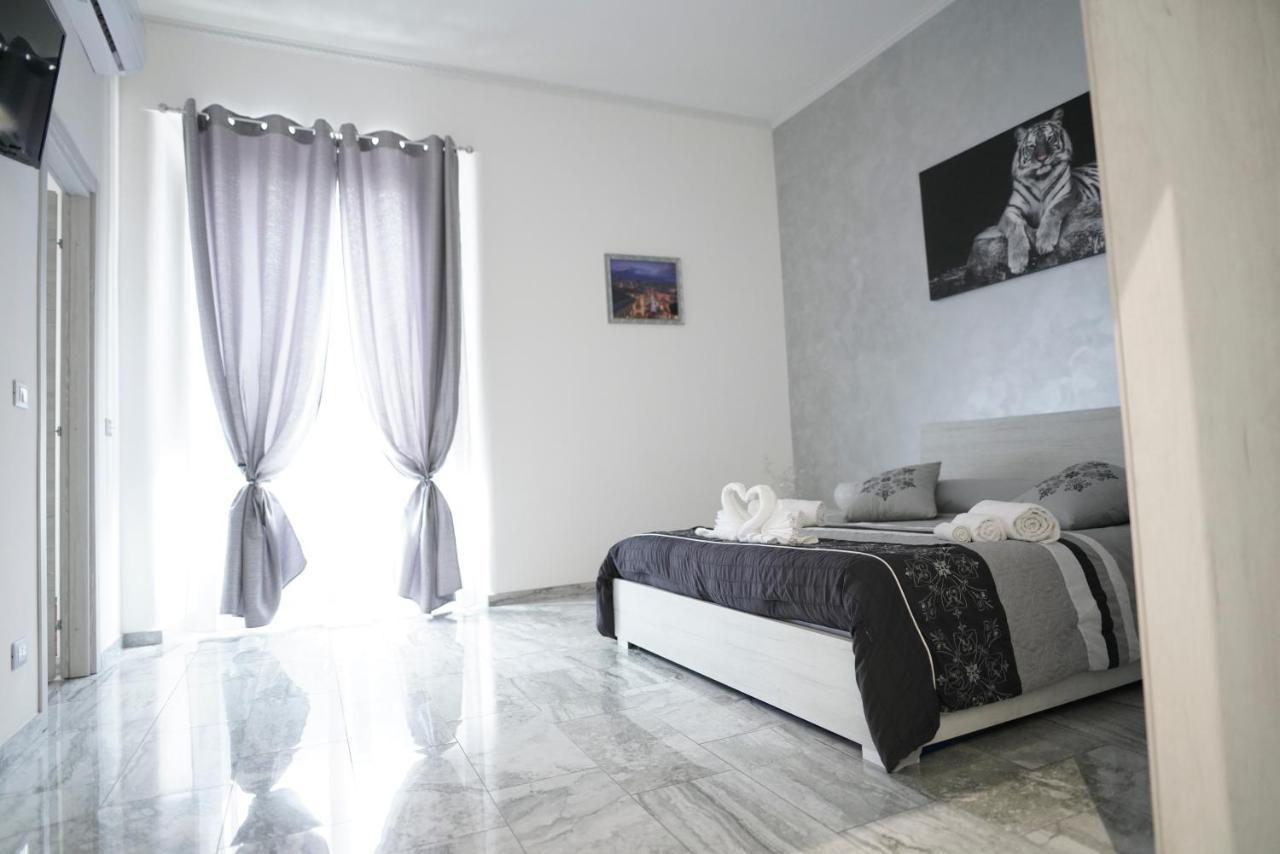 Central Luxury Apartment Aeroporto di Catania Fontana Rossa Esterno foto
