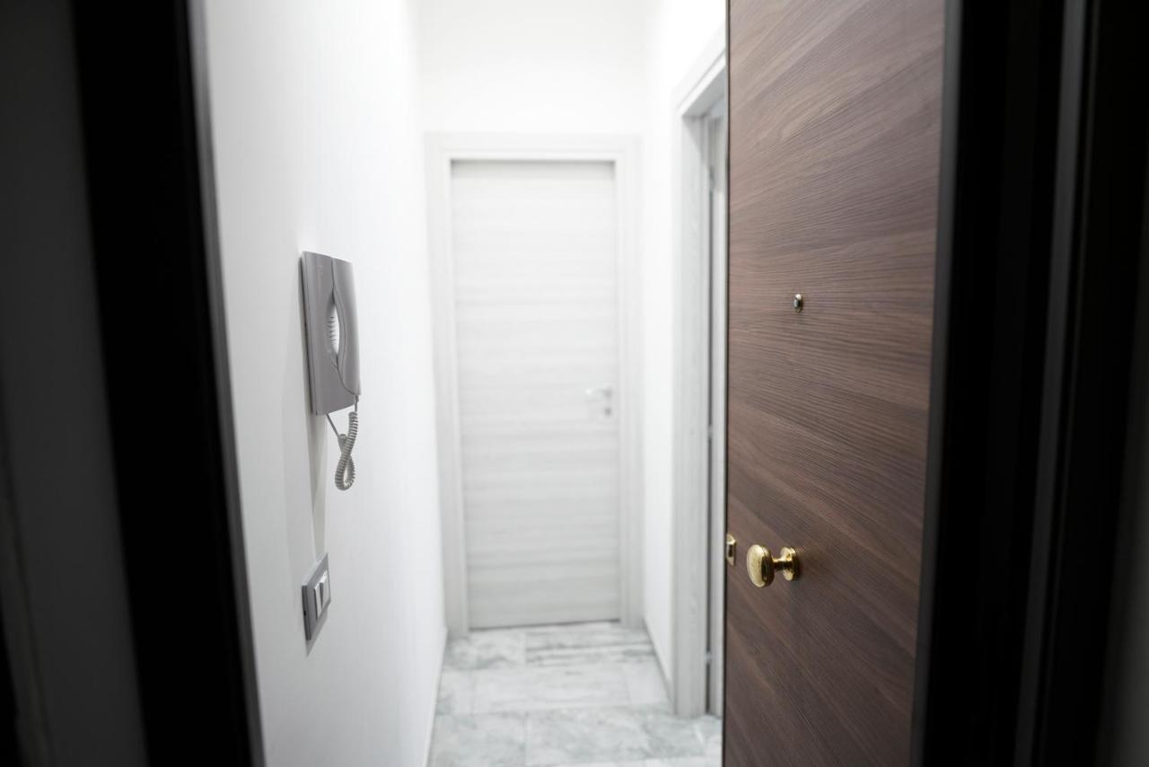 Central Luxury Apartment Aeroporto di Catania Fontana Rossa Esterno foto